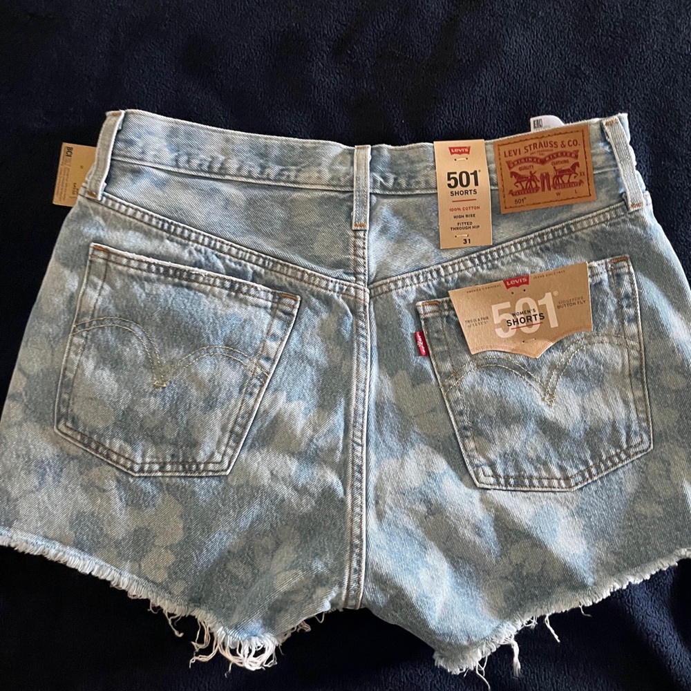 Brand new Levis jean shorts